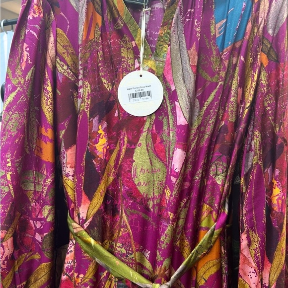 Winton and Waits Featherington Waist Colorful Long Sleeve Maxi Dress - Picture 4 of 6